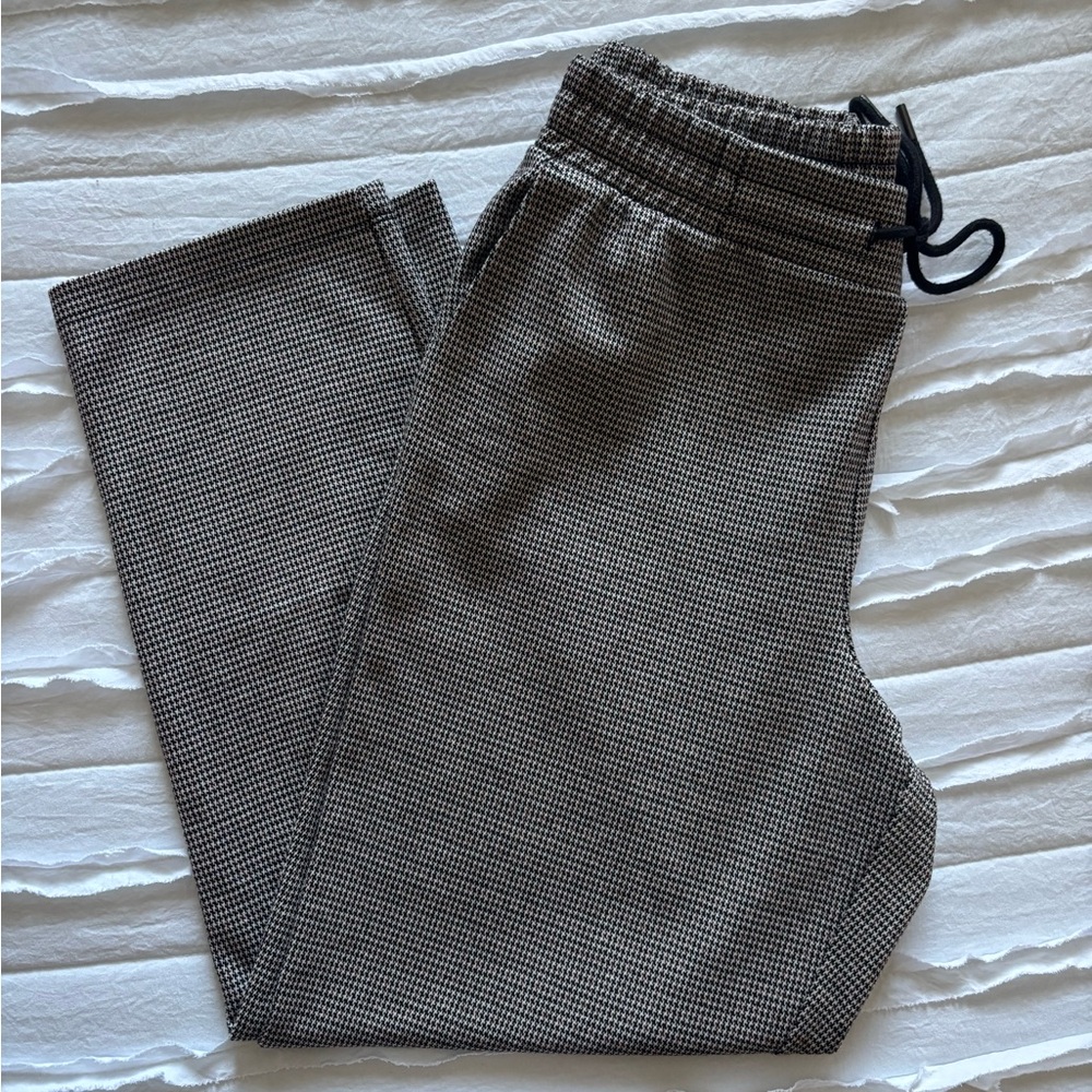 Women’s Black and White Checkered Pants